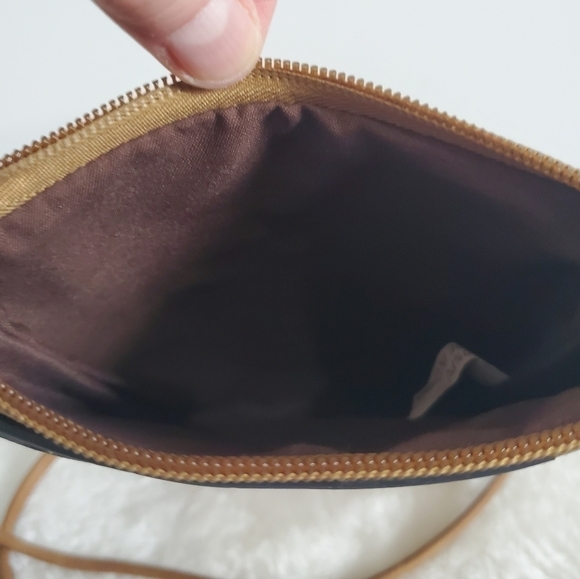 TAN Boutique Faux Leather Zig Zag Dark Silver Embellished Crossbody Bag Purse - Picture 12 of 13